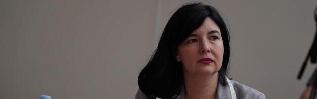 "Gospođo Mesarović, da li je tačno da ćete dozvoliiti da Strela konačno proguta Lastu?"