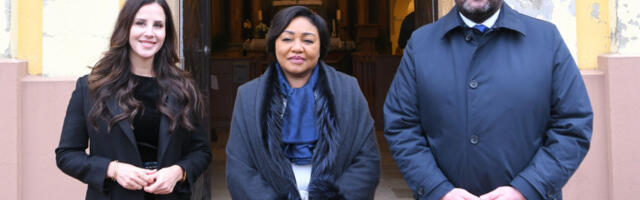 Тамара Вучић и супруга председника Конга посетиле Капелу мира у Сремским Карловцима