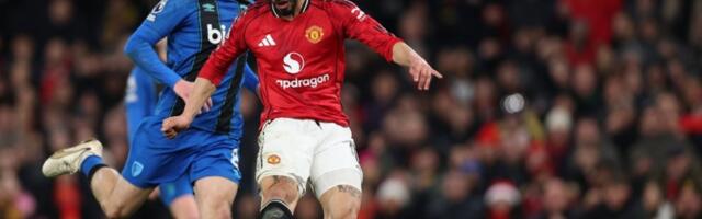 (VIDEO) Ludnica u Mančesteru: Preokreti, osam golova i remi tima Đorđa Petrovića sa Junajtedom