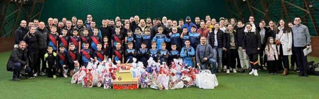 PRAZNIK HUMANOSTI! Veliki 8. novogodišnji turnir BoX4IT - "cena ulaznice" je paketić za mališane