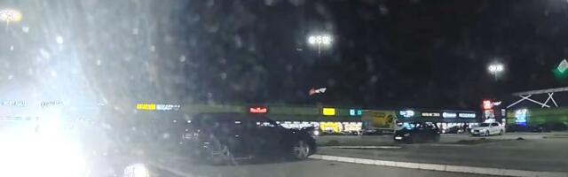 Sigurnosna kamera snimila haos na parkingu tržnog centra u Novom Sadu: "Ovo su vam vozači punta u 20 sekundi"