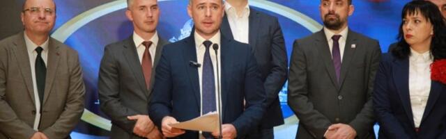 Aleksić: Najbolje je nastupiti zajedno, protiv nas je ranjena zver