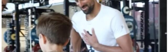 Novak odveo Stefana u teretanu (VIDEO)