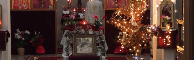 Poruka sa božićne liturgije u Prištini: Prizvani smo da stanemo na branik svoje vere
