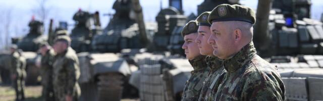 OVAKO GRUVA NA POLIGONU RUJNIK KOD NIŠA: Kako izgleda taktička obuka tenkista Vojske Srbije! Nišandžija Mihajilo objasnio zašto je tu: Volim Vojsku i Srbiju