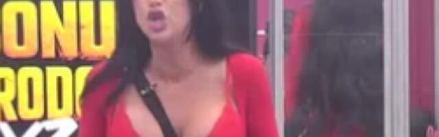 ZBOG OVOGA ANELI I ASMIN NISU BILI INTIMNI: Stanija otkrila da je URINIRAO po Ahmićevoj!