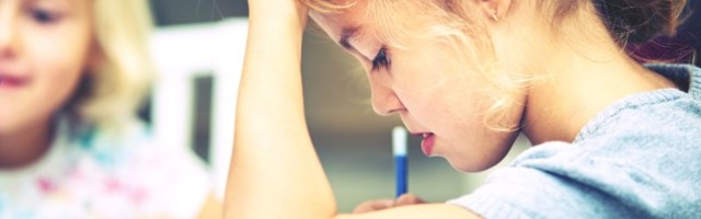 Šta kada detetu dosadi onlajn nastava? 4 korisne strategije za roditelje