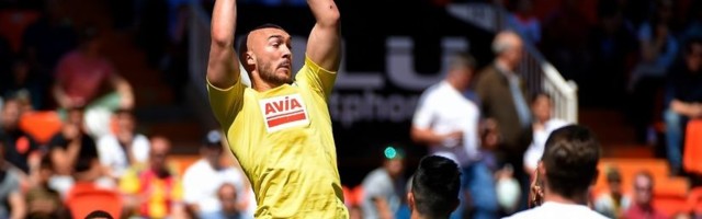 Marko Dmitrović o ranom odlasku iz Srbije, o Čarltonu, Alkorkonu, odbrani karijere i gde posle Eibara