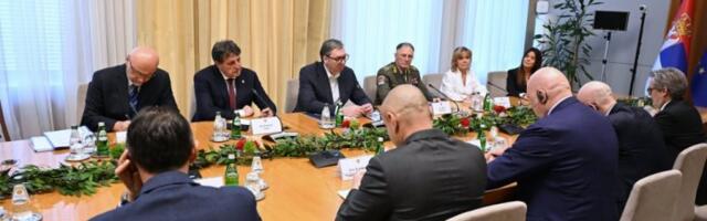 VAŽAN SASTANAK U PALATI SRBIJA: Vučić sa Krozetom o globalnim bezbednosnim izazovima i jačanju saradnje! (FOTO, VIDEO)