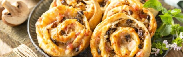 Posni pužići sa šampinjonima: Mekani kao pamuk, a puni sočnog nadeva