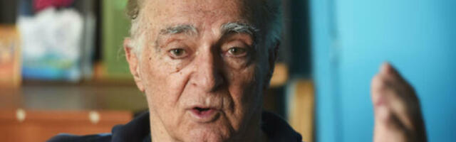 ŽENA I LJUBAVNICA POZNATOG SRBINA SE SRELE U VOZU, PA MU NAPRAVILE PAKAO! Bio u vezi sa 32 godine mlađom, a onda...