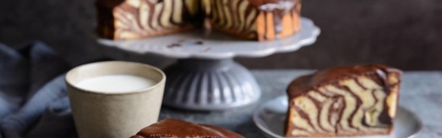 Ukusna je i super izgleda, a rashladiće vas taman kako treba - recept za zebra tortu