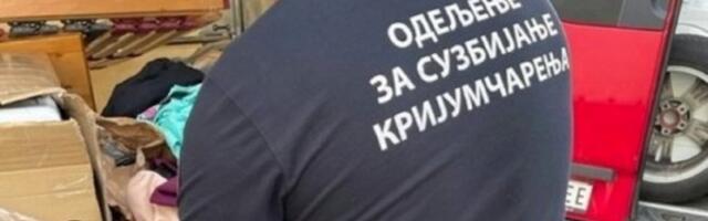 ALBANCI KAMION NAFILOVALI CIGARETAMA! Carinici na Horgošu sprečili pokusaj krijumčarenja, KAMION IMAO DUPLO DNO (FOTO)