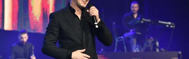 Peđa Jovanović čeka neizbežnu operaciju, a evo u kom izdanju je snimljena njegova supruga Ana! (Foto)