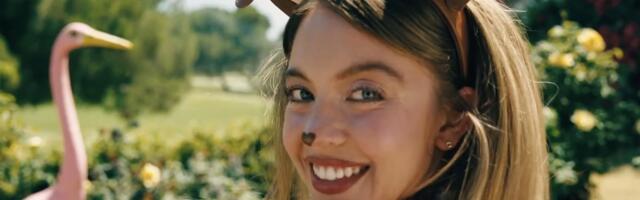 Sidni Svini trese zadnjicom u najmanjim tangama, i pokazuje grudi: Mreže gore zbog vulgarnog izdanja glumice