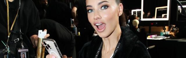 SKINULA SE najlepša žena na planeti: Ove fotografije u donjem vešu muškarci gledaju po ceo dan