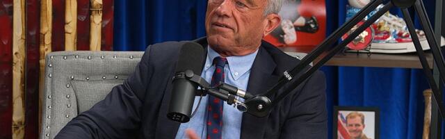 Američki ministar zdravlja Robert Kenedi priznao da je šmrkao kokain sa dasaka WC šolje