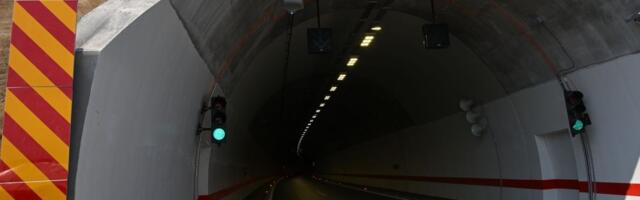 Radovi na desnoj cevi tunela Munjino brdo u smeru od Čačka ka Požegi, saobraćaj se preusmerava
