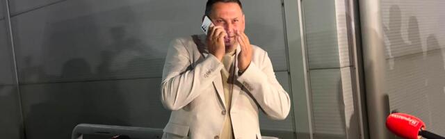 "UDALJI SE, NEMA ŠTA DA TRAŽIŠ OVDE" Skandal uživo u programu zbog Takija Marinkovića, voditeljka morala hitno da reaguje: Skloni ga!