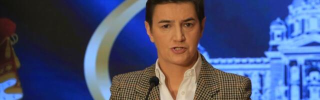 "Ovo je zaista skandal i sramota!" Ana Brnabić rasturila opozicione divljake u Skupštini: Pravite haos i rijaliti, a u sali vas ima jedva 19!