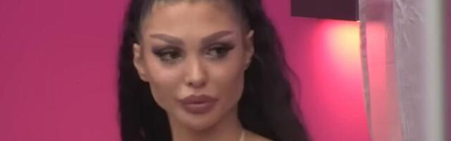 MAJA PRED FINALE POKAZALA GOLE GRUDI I ČIME RASPOLAŽE! Marinkovićeva se skinula, sve joj na izvol'te! (FOTO)
