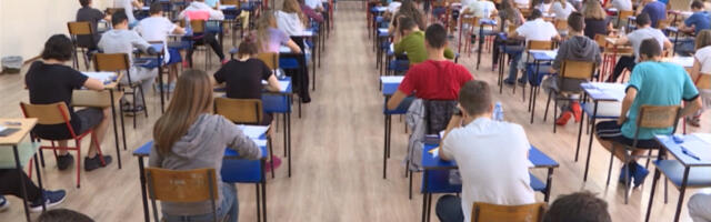 Milićević: Rezultati ispita iz srpskog ne treba da brinu, svi će upisati srednju školu