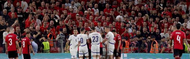 Skandal epskih razmera: Šiptari pogodili Erakovića, štoper završio na zemlji