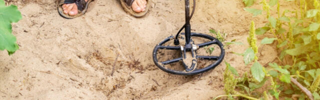 OTKRIO ARHEOLOŠKO NASELJE Nikom nije prijavio, pa skupljao predmete uz pomoć metal-detektora