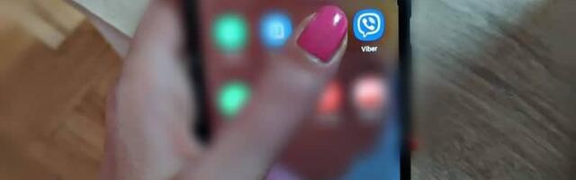 Zabrana mobilnih telefona u školama na jesen u skupštinskoj procedure, roditelji zabrinuti