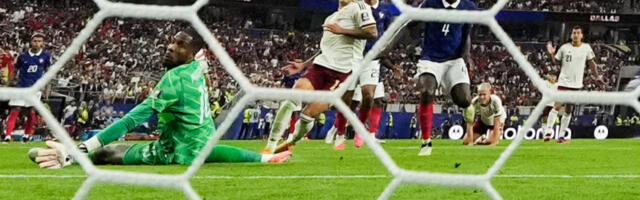 MOĆNA ŠPANIJA U FINALU MUNDIJALA! Francuska nokautirana, vicešampion sveta neće igrati novi meč za titulu! (VIDEO)