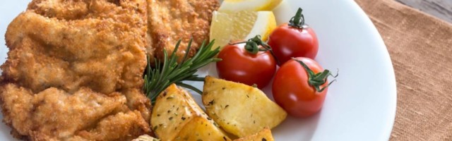 Malo ko zna da napravi stvarno dobru smesu za pohovanje - evo kako da bude hrskava, a meso ostane sočno