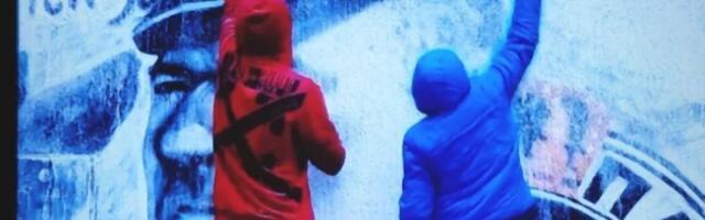 Džabe ste krečili - Opština Vračar prefarbala mural Ratka Mladića, nekoliko sati kasniije dva momka očistila farbu