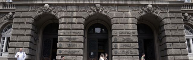 SOLIDARNOST: Studenti traže dodatni ispitni rok za kovid pozitivne kolege