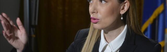 ŠOLAKOVA MEDIJSKA ARTILJERIJA LAŽI! Adrijana Mesarović: Kreće brutalna kampanja protiv Vučića – cilj je njegovo uništenje!