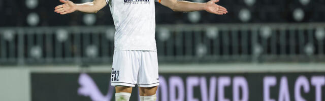 Miloš Degenek u nedelju potpisuje za novi klub (Foto)