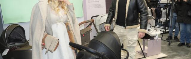 SAŠA KAPOR UŠAO NASMEJAN U PORODILIŠTE: Pevač došao po Nikolinu i sina Simona, doneo ogromnu kesu poklona