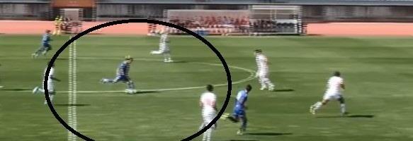 AU, KAKAV GOL - CVETKOVIĆ ŠOKIRAO ENGLEZE SA POLA TERENA! Nestvarna majstorija srpskog fudbalera: Ovo je pogodak za "Puškaša" (VIDEO)