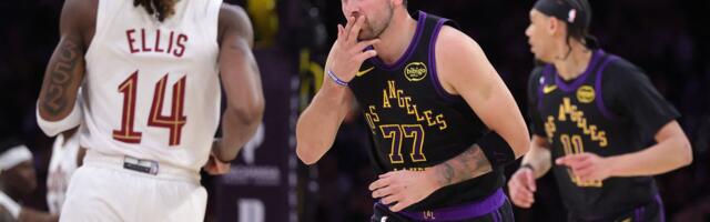 Dončić "poludeo" i neće da stane! Luka oborio rekord Brajanta i zacementirao se u istoriji /VIDEO/