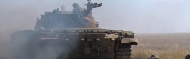 ​Почео рат робота: Украјина их распоређује наоружане на фронту