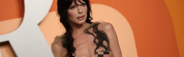 Modni skandali na dodeli Oskara: Od prozirnih haljina do golih glumaca