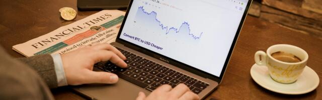 Zašto Amerikanac mora da radi duplo više od Evropljanina za jedan dolar?