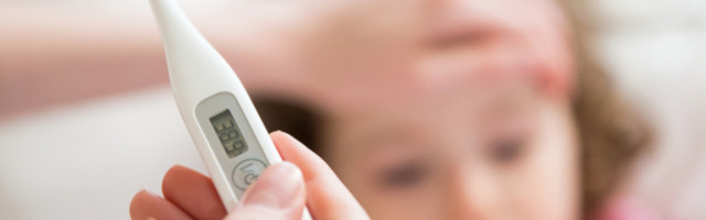 Sve više mlađa populacija teže prolazi kroz COVID-19, a lekari posebno ističu jedan simptom koji je šokirao roditelje!