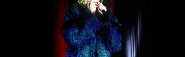 ROZGA U SUZAMA POZDRAVILA BEOGRADSKU PUBLIKU: "Da nema vas, ne bi ni mene bilo"! (GALERIJA)