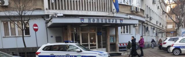 Mladić iz Niša priveden zbog fizičkog napada na vozača nakon saobraćajne rasprave