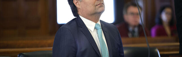 IZRAZ LICA BRAJANA VOLŠA TOKOM PRESUDE: Evo kako je reagovao kada je čuo da je osuđen na doživotnu robiju (VIDEO)