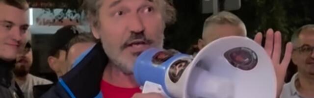 Dragan Jovanović pešaci sa studentima iz Vranja do Bujanovca