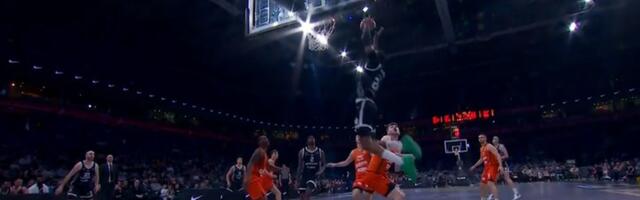 Kakvo zakucavanje Fernanda u završnici prve četvrtine u Areni