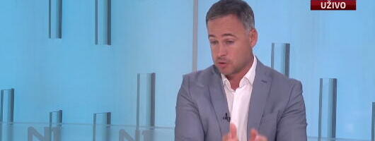 "NIKO NE MOŽE DA NAM ZABRANI DA UČESTVUJEMO NA IZBORIMA" Aleksić nikako da preboli što su studenti blokaderi oduvali opoziciju (VIDEO)
