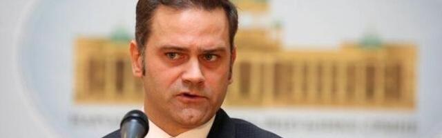 ODGOVORI STEFANOVIĆU: Borko neka nastavi da napada žene - uz laži i lopovluk jedino po čemu ga prepoznaju