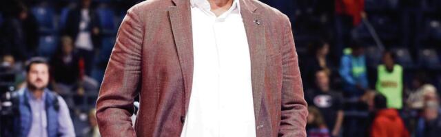 MIŠKO RAŽNATOVIĆ ODUŠEVIO CRNO-BELE: Prvi obrok Andree Trinkijerija...